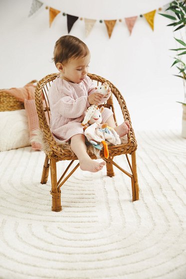 Sophie the giraffe and her comforter gift set
